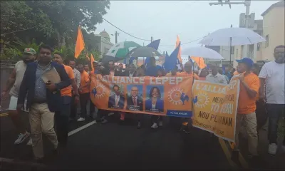 Nomination Day (n°12) : la police face à des activistes de l’Alliance Lepep très enthousiastes…