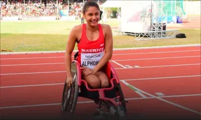 [Images] JIOI - Athlétisme (Handisport) : Noémie Alphonse assure lors de la course du 1 500 m en fauteuil et termine en tête