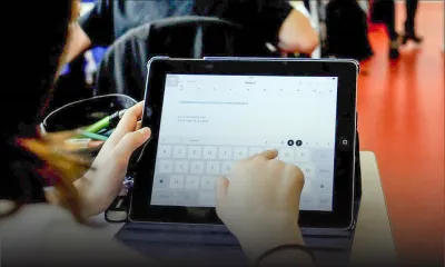 Cours en ligne en cas d’intempéries : des enseignants accusés de donner des leçons particulières pendant les heures de classe