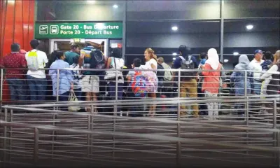 Oumra - des pèlerins en partance pour La Mecque bloqués à l’aéroport 