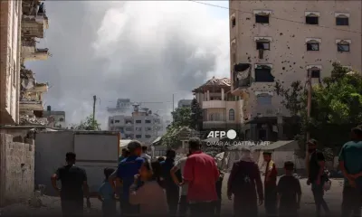 A pied ou entassés dans des camionnettes, des milliers de Palestiniens fuient Gaza-ville