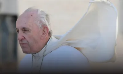 « Je pense à l’île Maurice, où malheureusement il y a une catastrophe naturelle », dit le Pape François