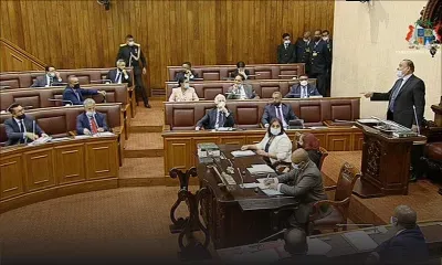 Parlement : Shakeel Mohamed suspendu pour quatre séances 