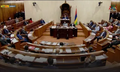 Rentrée parlementaire : expulsés, Bérenger et Assirvaden suspendus pour six et cinq séances respectivement