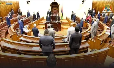 Parlement : la PNQ de Boolell rejetée, suivez la PMQT
