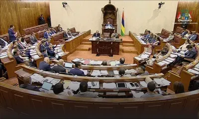 Les travaux parlementaires ajournés au 14 février : l’opposition monte au créneau