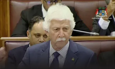 Bérenger déplore l’absence du PM lors des débats sur le Road Traffic Amendment Bill