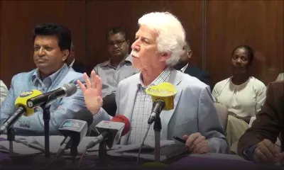 Paul Bérenger : «Xavier-Luc Duval doit se retirer comme leader de l'Opposition»