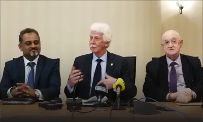 Travaux parlementaires - Paul Bérenger : « Xavier-Luc Duval a exagéré »