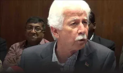 Cannabis : Paul Bérenger contre «l’emprisonnement des jeunes fumeurs»