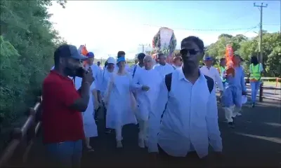 Maha Shivaratri : Pravind Jugnauth et son épouse au Ganga Talao après plus de trois heures de marche