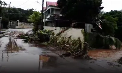 Avis de fortes pluies: des rues transformées en rivières, des maisons inondées