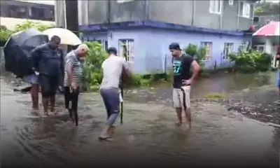 [Live] Pluies torrentielles : des maisons inondées à la rue Couvent, Curepipe