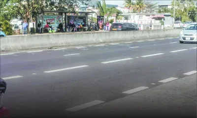 Kadress Coopoomootoo percuté en traversant l’autoroute à Pont Fer