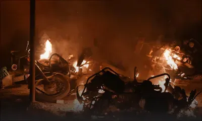 Pakistan: l'ex-PM Imran Khan retranché chez lui, heurts entre ses partisans et la police