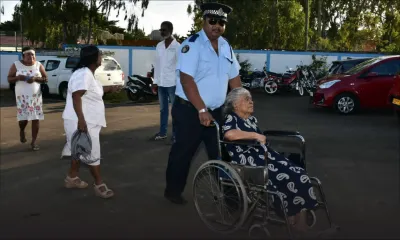  Messe de l'Assomption : le beau geste de ce policier 