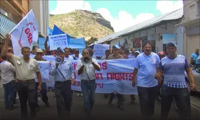 Port-Louis : la manif des pompiers