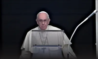 Le pape dément les rumeurs sur sa possible démission