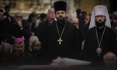 Le pape François préside les obsèques de son prédécesseur Benoît XVI