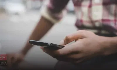 Vol à l’arraché : un malfrat lui arrache son téléphone des mains