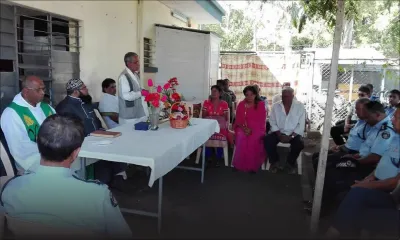 Poste de police de Baie-du-Tombeau : prières en mémoire de la policière Karishma Gosto