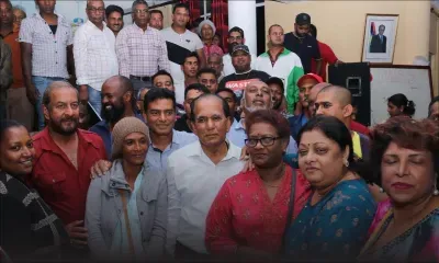 A Flacq : «Tombe leve nou finn res ek bann piblik», dit  Anil Bachoo 