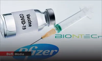 Les Etats-Unis autorisent une 3ème dose de vaccin Pfizer pour les personnes âgées ou à "risque"