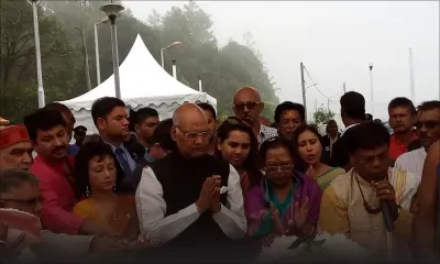 Ganga Talao : le président indien participe à des prières