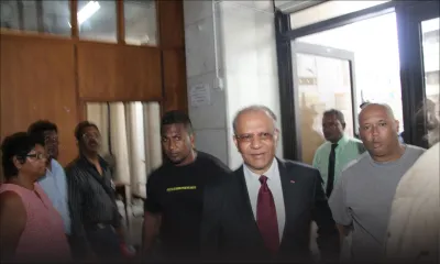 Affaire Roches-Noires : un cadre de la Barclays Bank interrogé sur une compagnie de Gooljaury