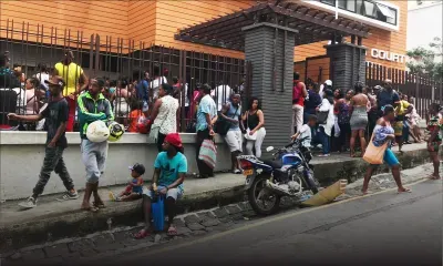 Indemnités intempéries : l’Astor Court pris d’assaut par des familles sinistrées