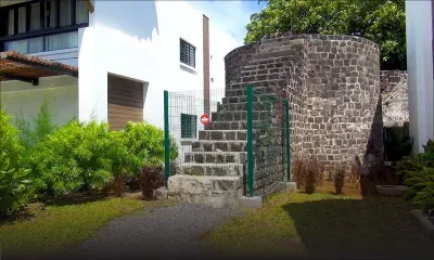 Rivière-Noire : polémique autour d’un projet immobilier sur un site historique 