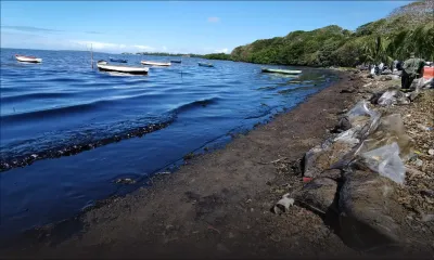 Naufrage et fuite d'huile du Wakashio : La Réunion active une cellule de crise pour aider Maurice