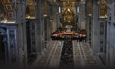 A l'approche du conclave, les cardinaux en quête d'un "rassembleur"