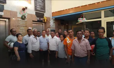 Tara Knitwear et Rossana Textiles : des ouvriers réclament le paiement de leur boni de fin d'année