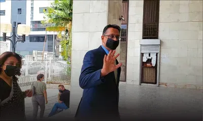 Allégation de vol de bois : l'accusation provisoire de complot maintenue contre Roshi Bhadain  