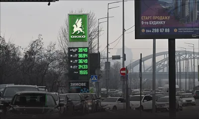 Le pétrole en pause, après la flambée des cours jeudi liée à l'Ukraine