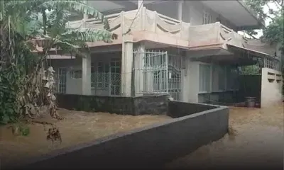 Vacoas : l’eau envahit les rues de Sadally 