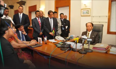 Sir Anerood Jugnauth aux lauréats: «Pas besoin d’être au pays pour le servir»