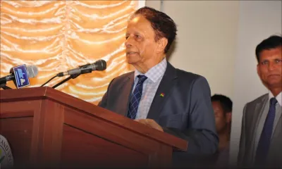 Sir Anerood Jugnauth : «Xavier-Luc Duval pe rev dibout»