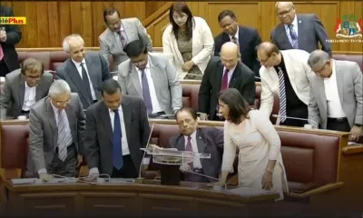 Débats budgétaires : SAJ, très ému, reçoit une standing ovation des députés MSM-ML