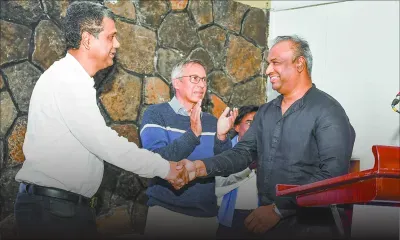 Il renonce à sa candidature au n°18 - Dr Arvind Sakeesingh : «mwa ek la politik pa match»