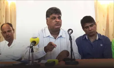 Salim Muthy à la présidente : « Pa ale madam »