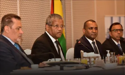 Visite officielle : le Président seychellois Ramkalawan rencontre le ministre Padayachy