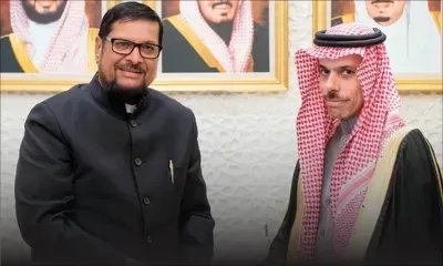 Arabie Saoudite : l'ambassadeur mauricien Showkutally Soodhun présente ses lettres de créance au Prince Faisal bin Farhan