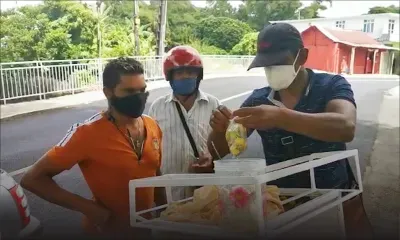 A St-Pierre - Manoj, marchand de goyaves de Chine : «Mo pe bizin trase pou mo kapav manze…»