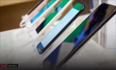 Droits de douane: les smartphones et les ordinateurs exemptés des surtaxes de Trump