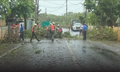 Météo : l’avis de fortes pluies levé, l’avertissement de vents forts et de fortes houles maintenu