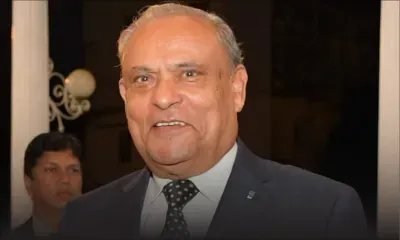 Voyages de l’ancien Speaker Phokeer : Assirvaden veut des réponses 