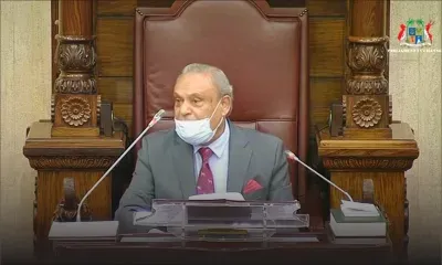 Assemblée nationale : les parlementaires ne seront plus autorisés à brandir des photos