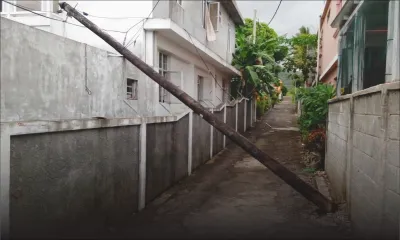 Surinam : un pylône tombe sur une tabagie